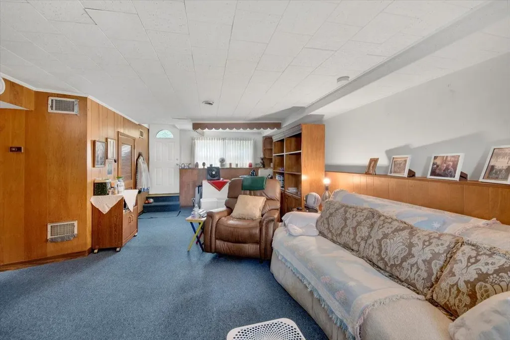 61 Kincaid Drive Yonkers NY 10710