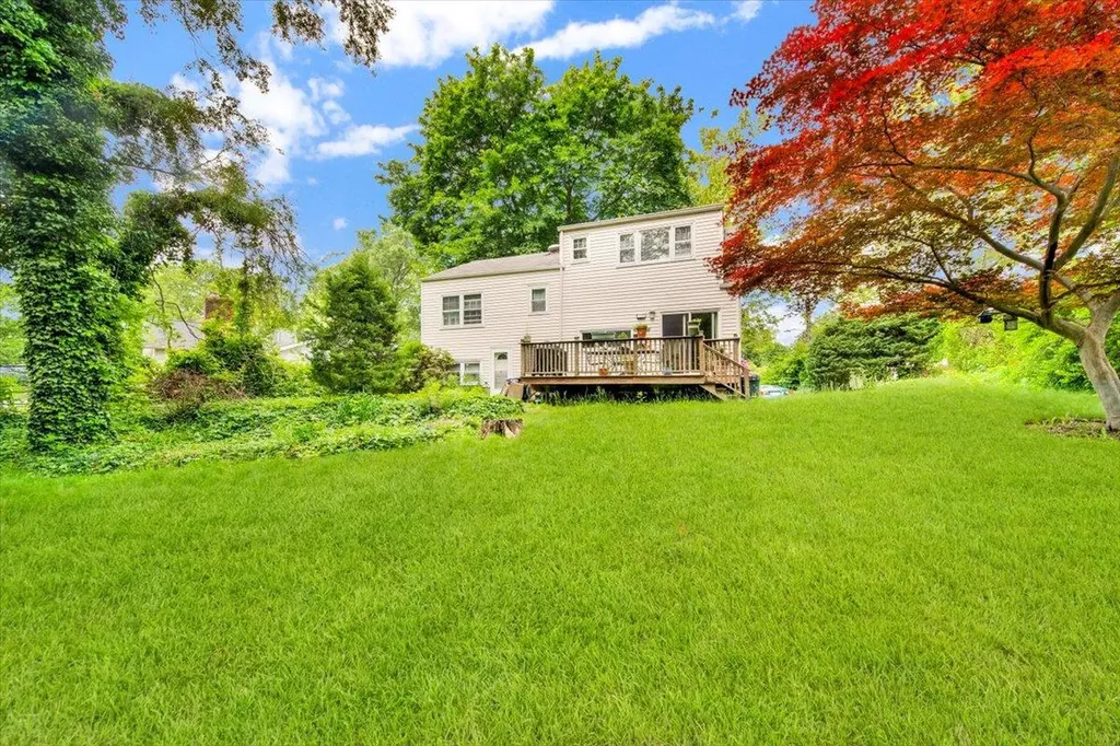 61 Kincaid Drive Yonkers NY 10710