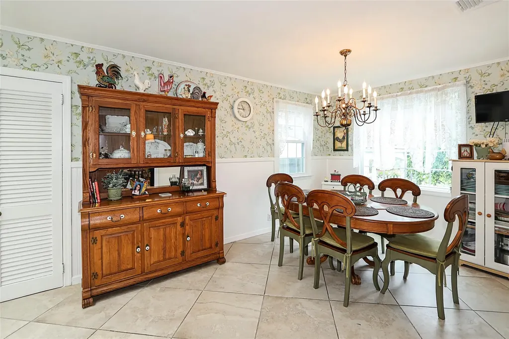 342 Northern Boulevard Saint James NY 11780
