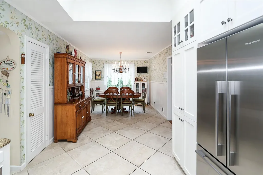 342 Northern Boulevard Saint James NY 11780