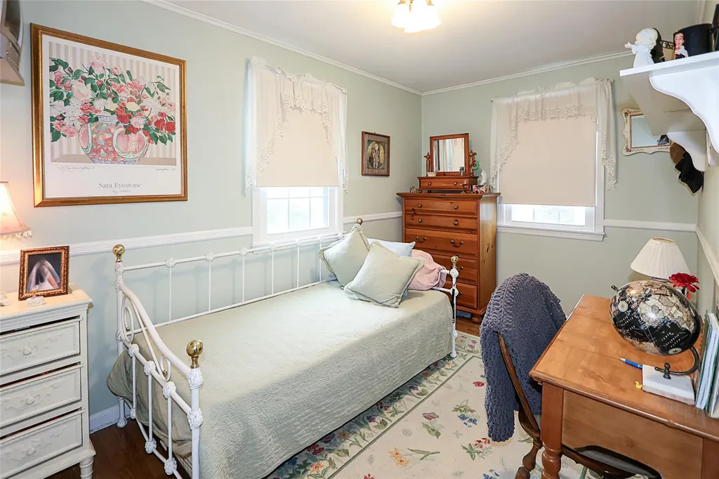 342 Northern Boulevard Saint James NY 11780