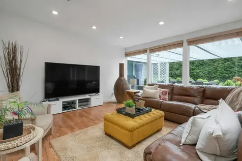 136 Fox Meadow Road Scarsdale NY 10583