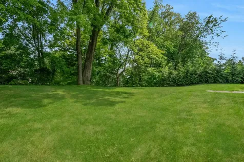 136 Fox Meadow Road Scarsdale NY 10583