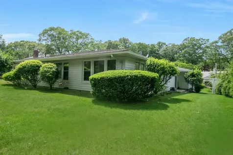 136 Fox Meadow Road Scarsdale NY 10583