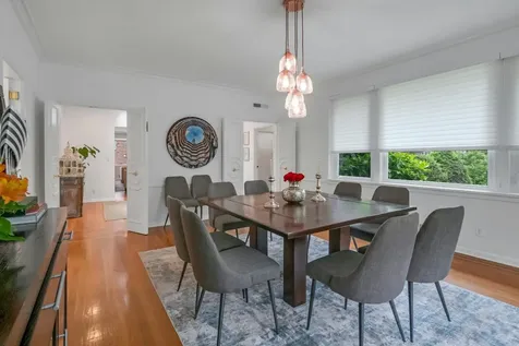 136 Fox Meadow Road Scarsdale NY 10583