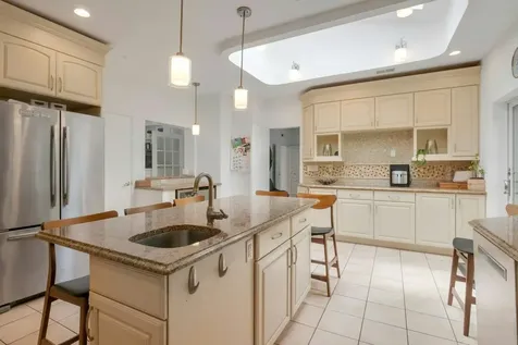 136 Fox Meadow Road Scarsdale NY 10583