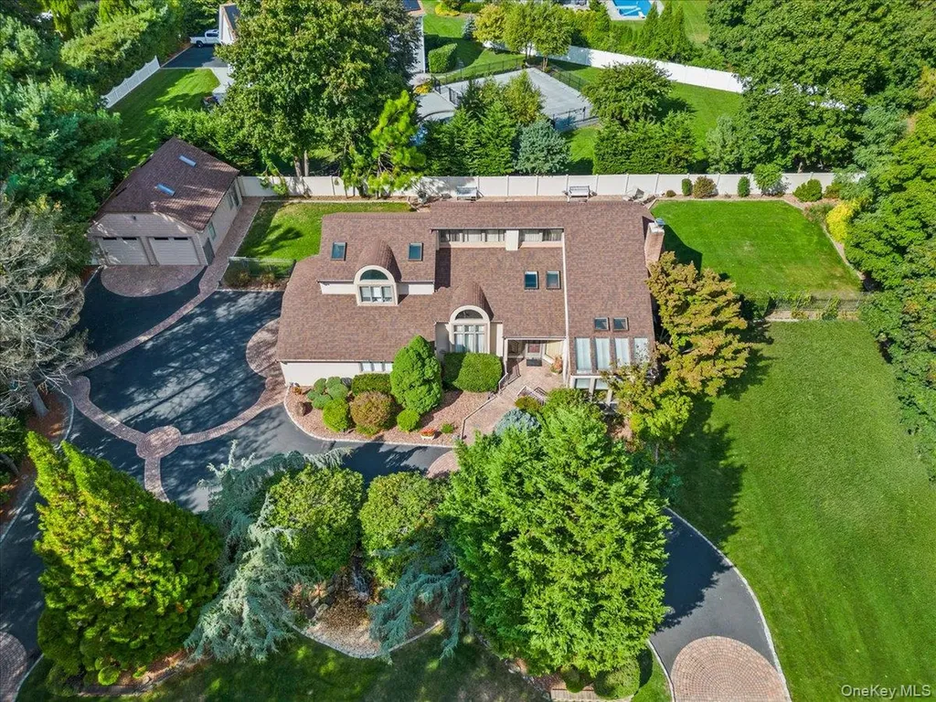 7 Kent Court Bayport NY 11705