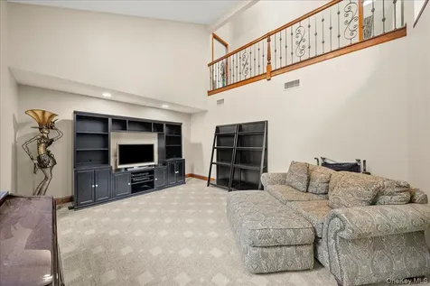 7 Kent Court Bayport NY 11705