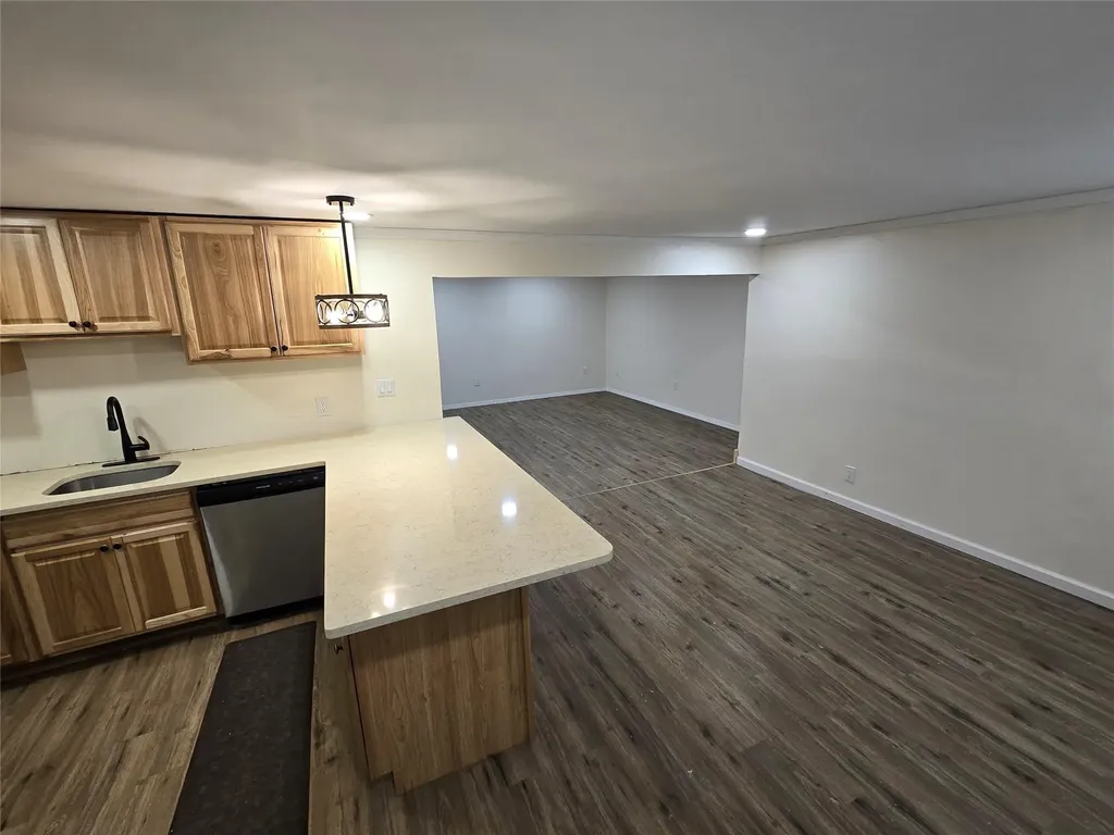 58 Periwinkle Drive Bohemia NY 11716
