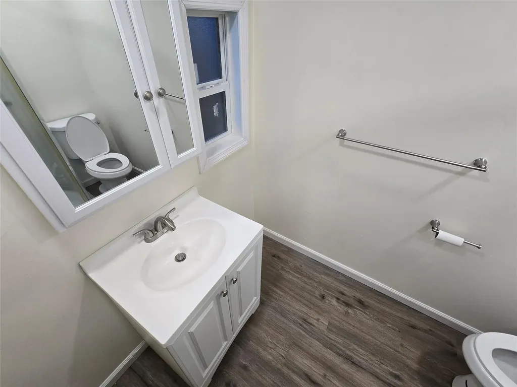 58 Periwinkle Drive Bohemia NY 11716