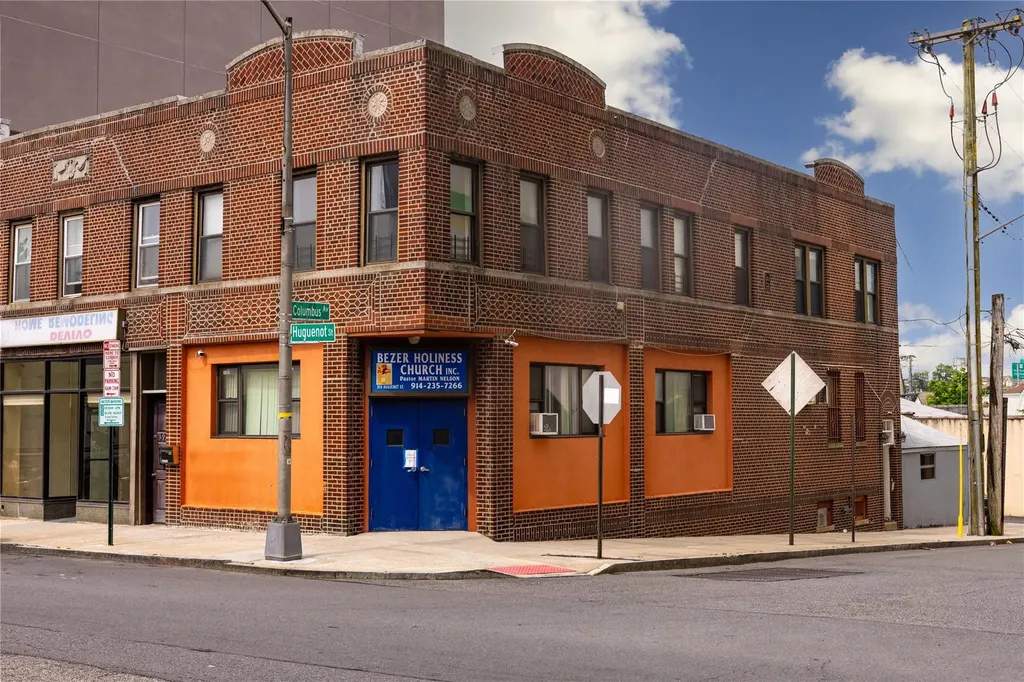 375 Huguenot Street New Rochelle NY 10801