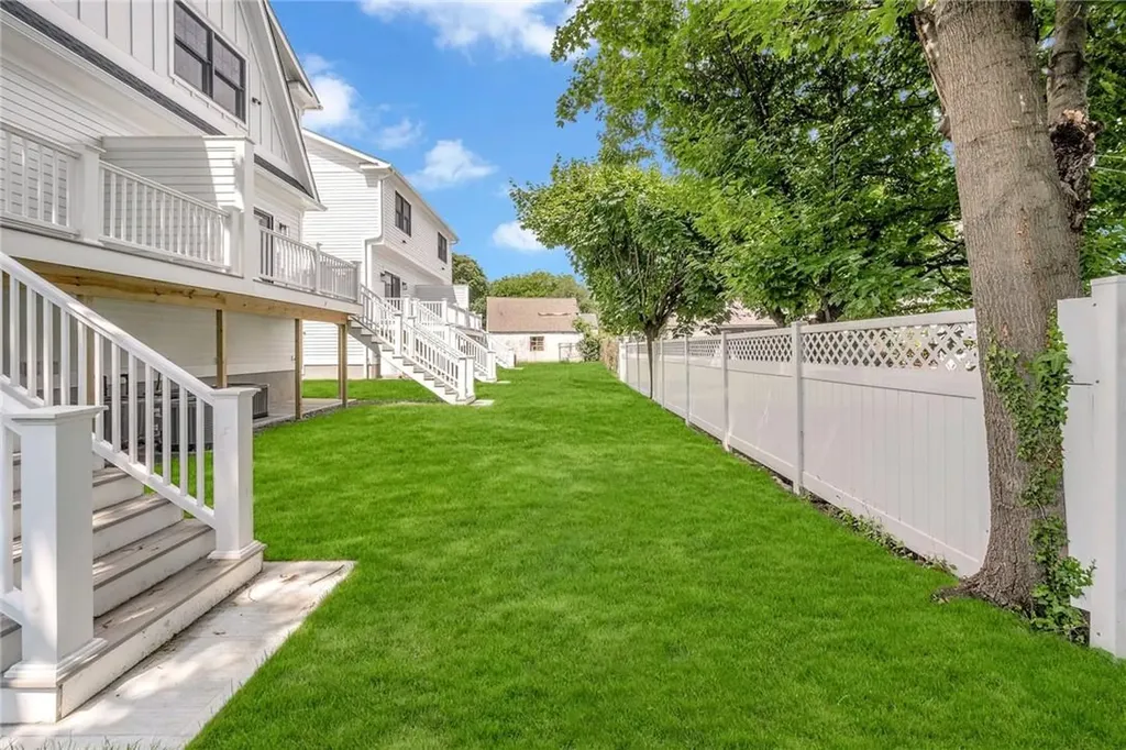 16 Underhill Place West Harrison NY 10604