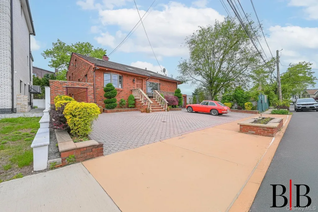 80 Whitman Drive Brooklyn NY 11234