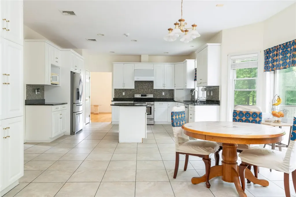9 Golf Course Drive Suffern NY 10901