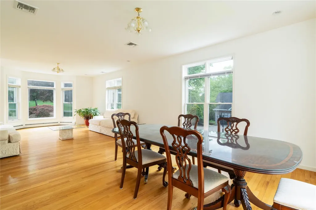 9 Golf Course Drive Suffern NY 10901