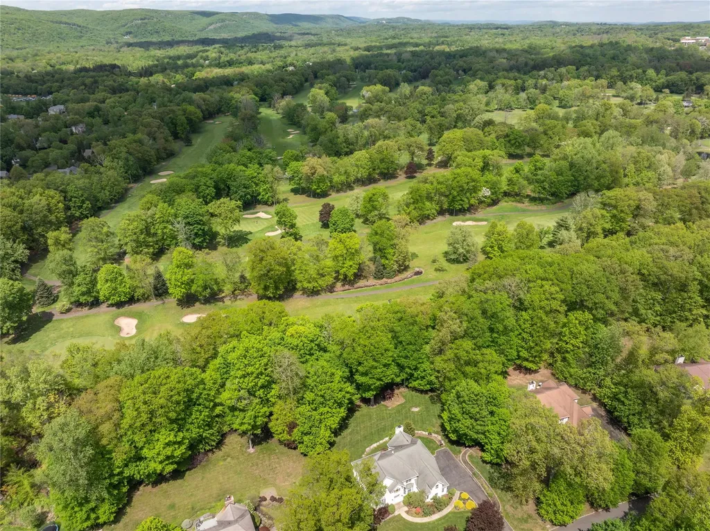 9 Golf Course Drive Suffern NY 10901