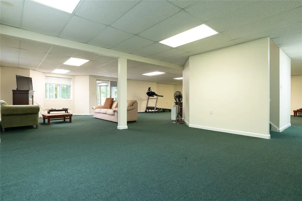 9 Golf Course Drive Suffern NY 10901