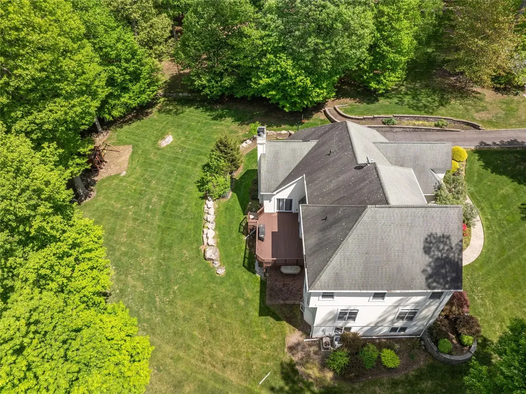 9 Golf Course Drive Suffern NY 10901