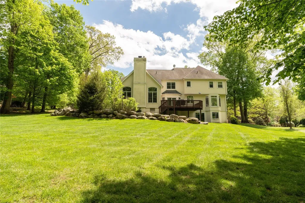 9 Golf Course Drive Suffern NY 10901