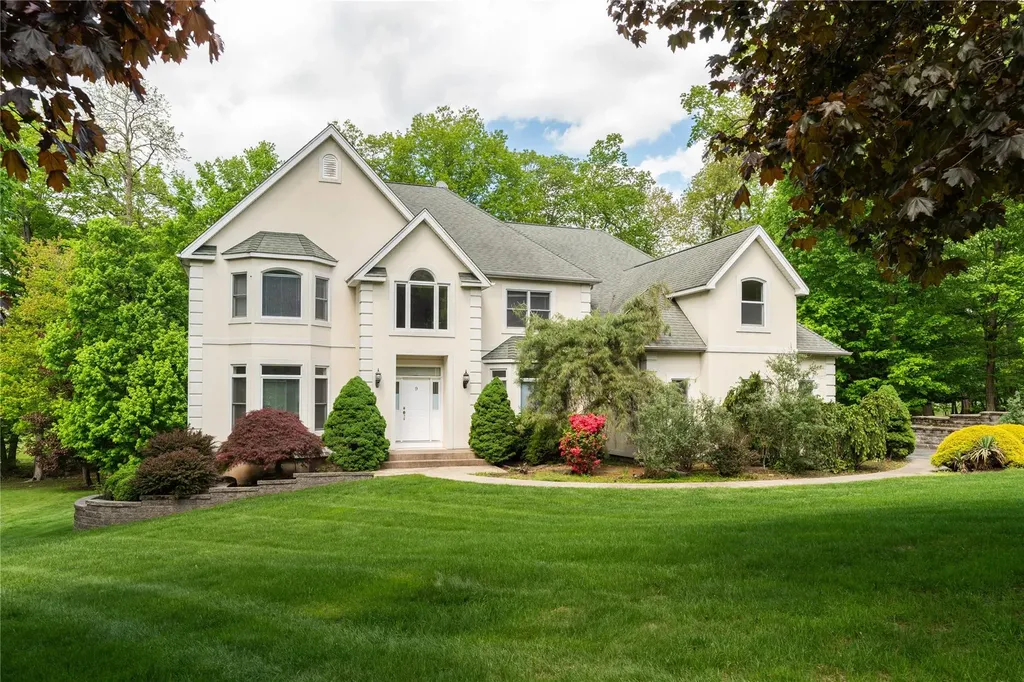 9 Golf Course Drive Suffern NY 10901