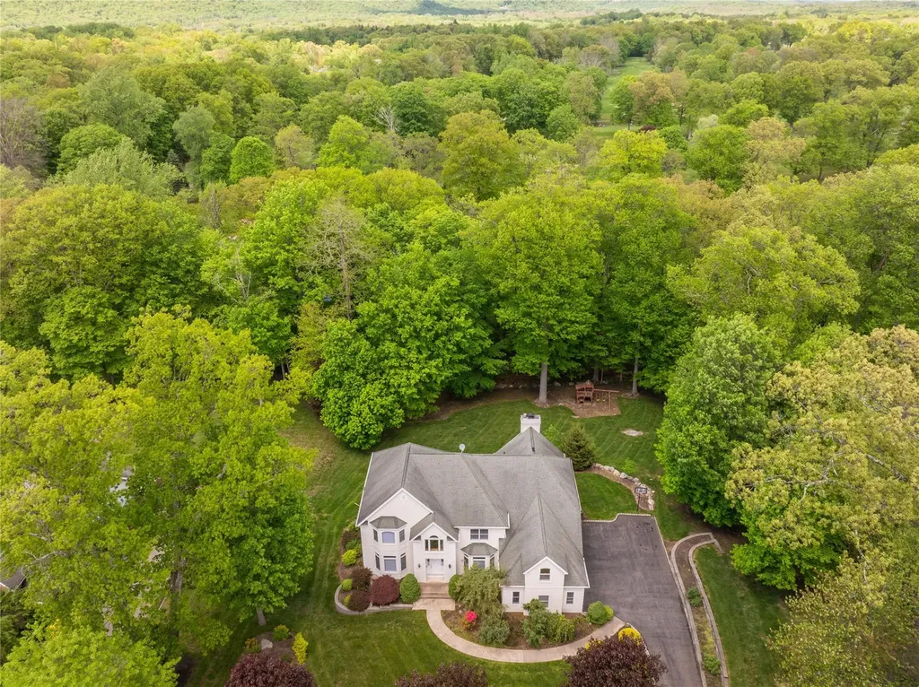 9 Golf Course Drive Suffern NY 10901