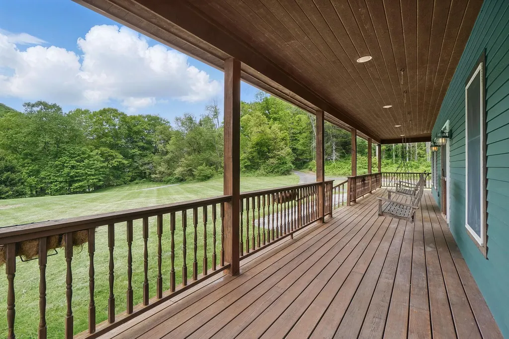 6843 Route 55 Wingdale NY 12594