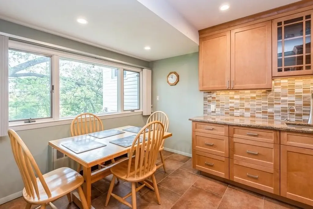 95 Nassau Avenue Plainview NY 11803