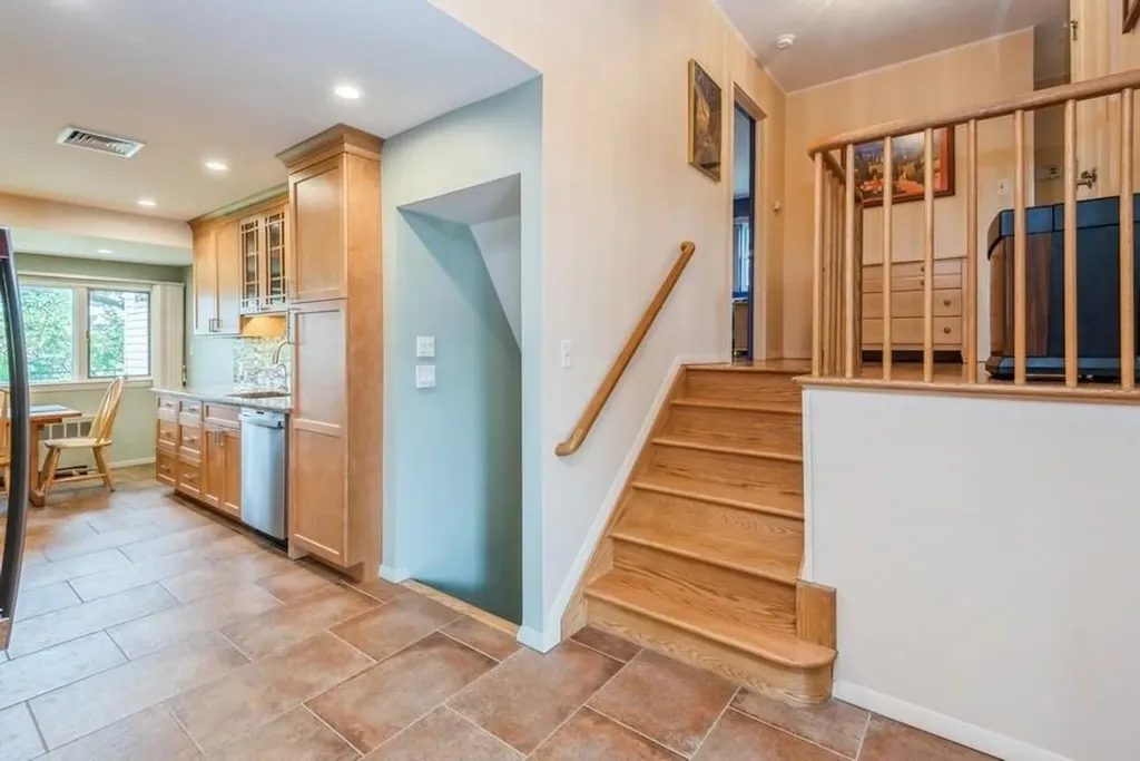 95 Nassau Avenue Plainview NY 11803