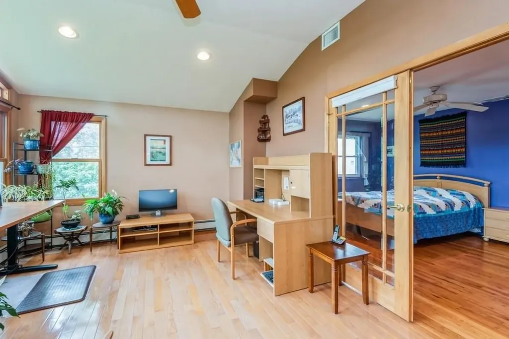 95 Nassau Avenue Plainview NY 11803