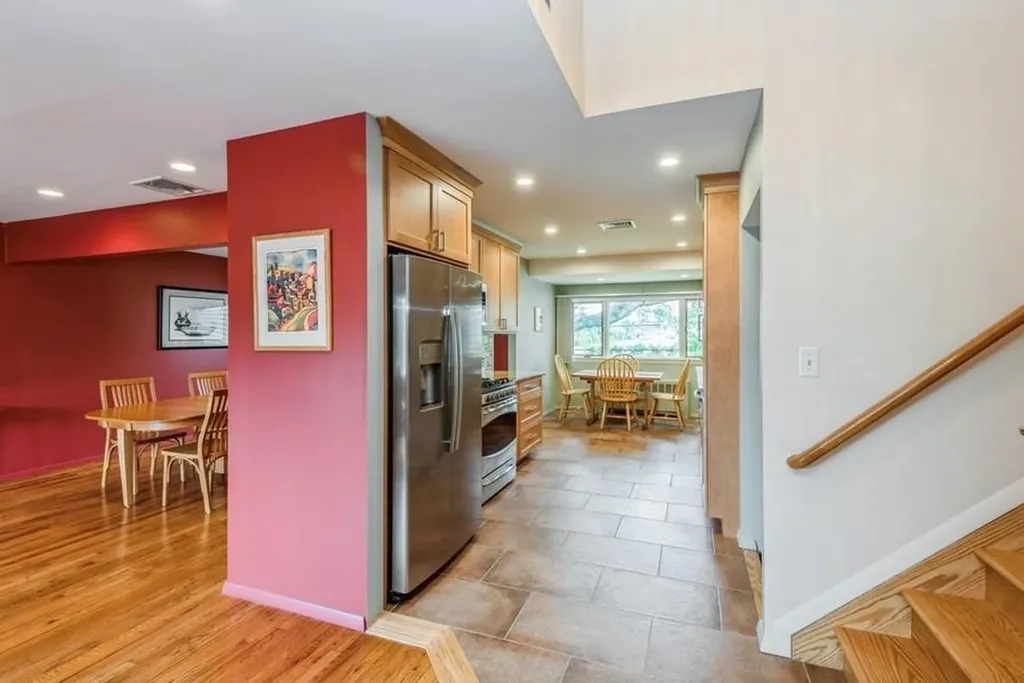 95 Nassau Avenue Plainview NY 11803