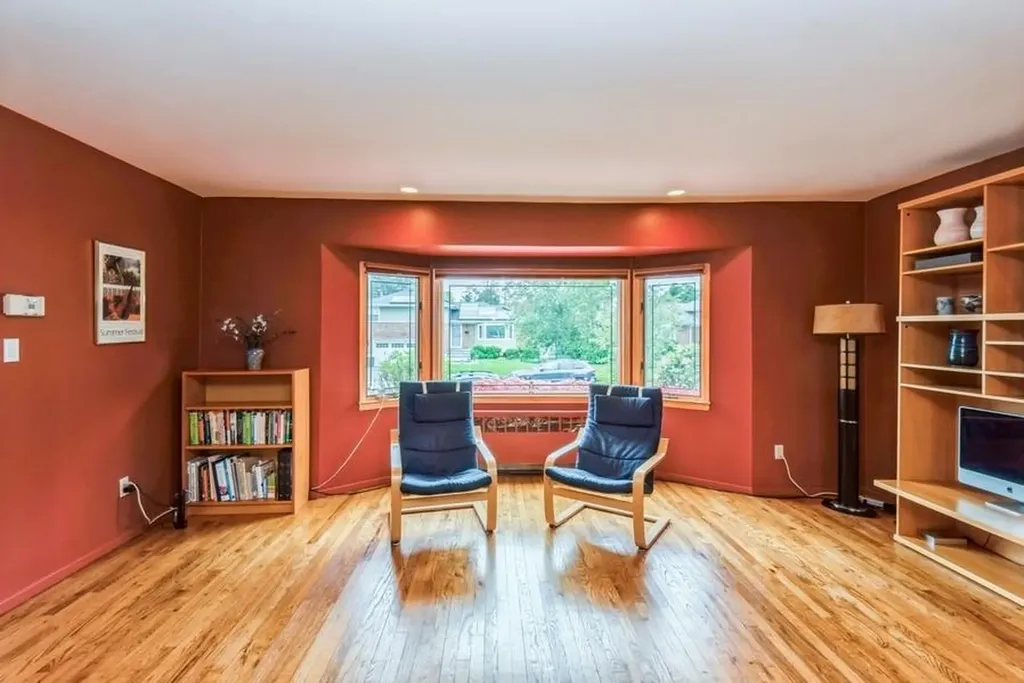 95 Nassau Avenue Plainview NY 11803