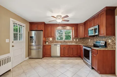 20 Ravensdale Road Hastings-on-hudson NY 10706