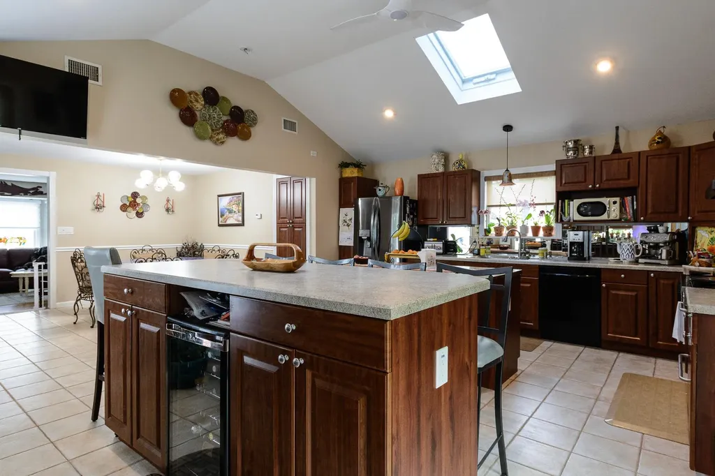 11 Crescent Street Mastic NY 11950
