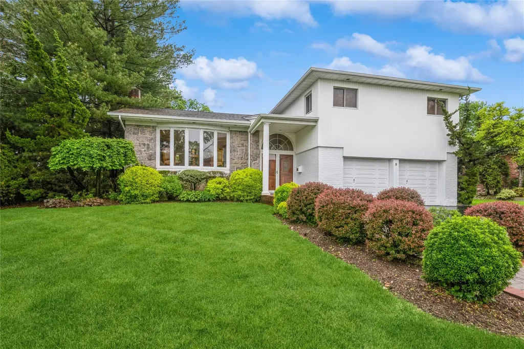 3 Schuyler Drive Jericho NY 11753