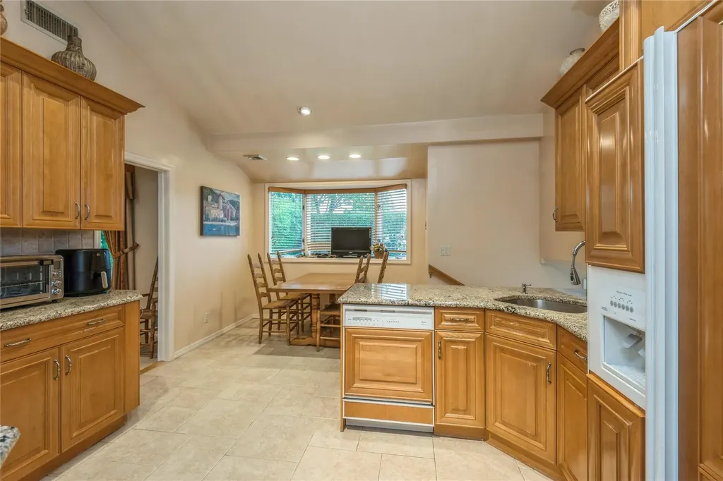 3 Schuyler Drive Jericho NY 11753