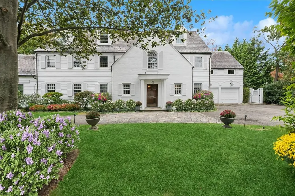 352 Pondfield Road Bronxville NY 10708