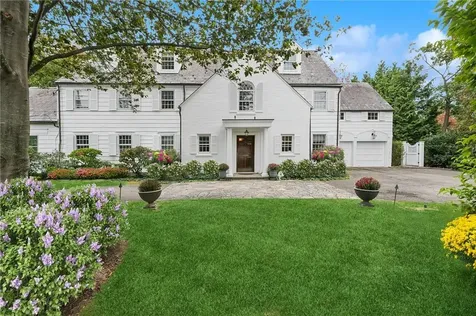 352 Pondfield Road Bronxville NY 10708