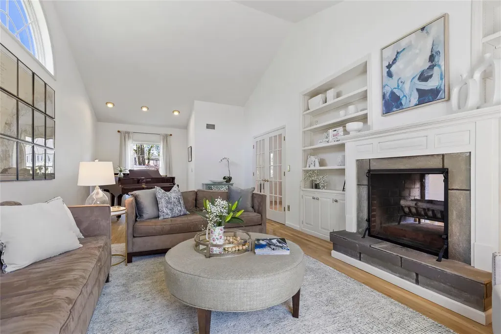 2 Robert Crisfield Place Rye NY 10580
