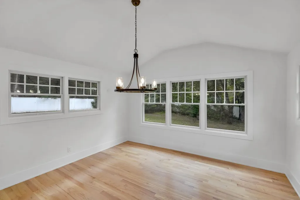 3 Thomas Drive Wading River NY 11792