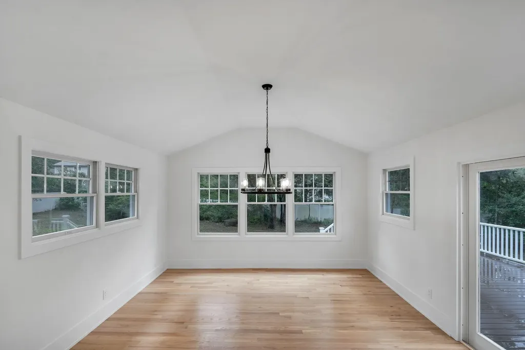 3 Thomas Drive Wading River NY 11792