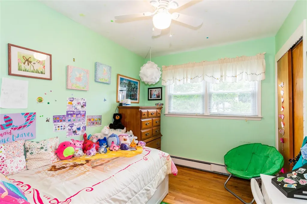 15 Astor Avenue Saint James NY 11780