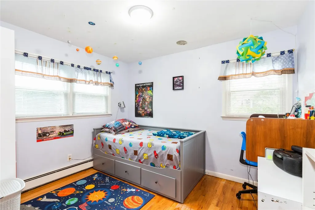 15 Astor Avenue Saint James NY 11780