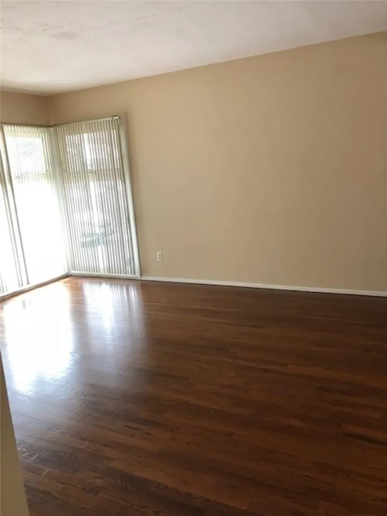 13 Winnetou Road White Plains NY 10603