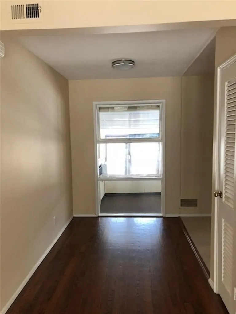 13 Winnetou Road White Plains NY 10603