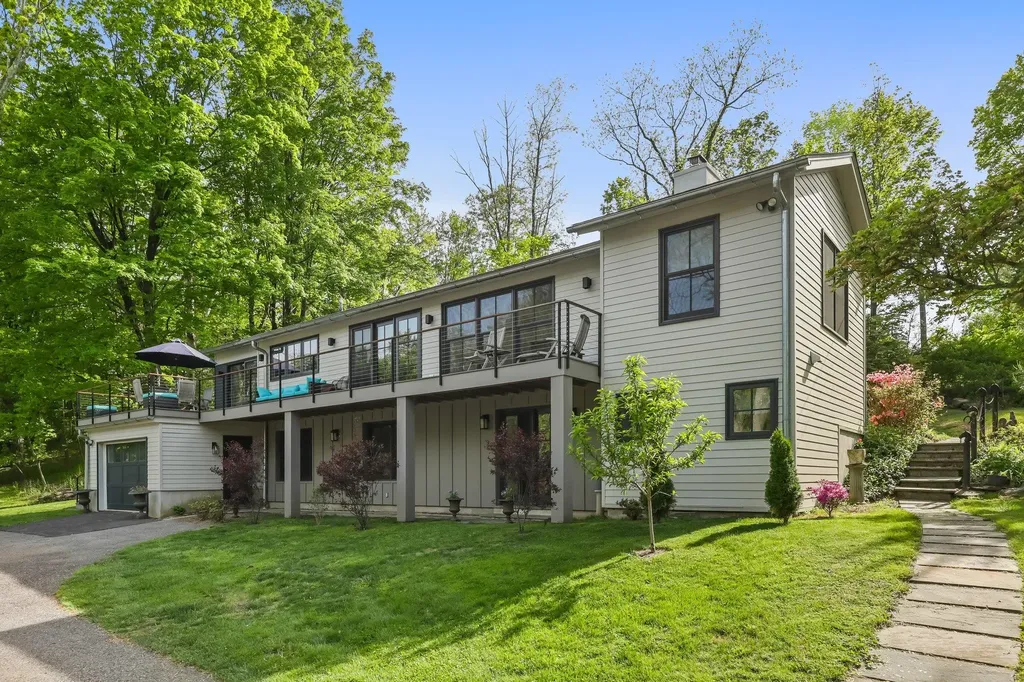 119 Cross Pond Road Pound Ridge NY 10576