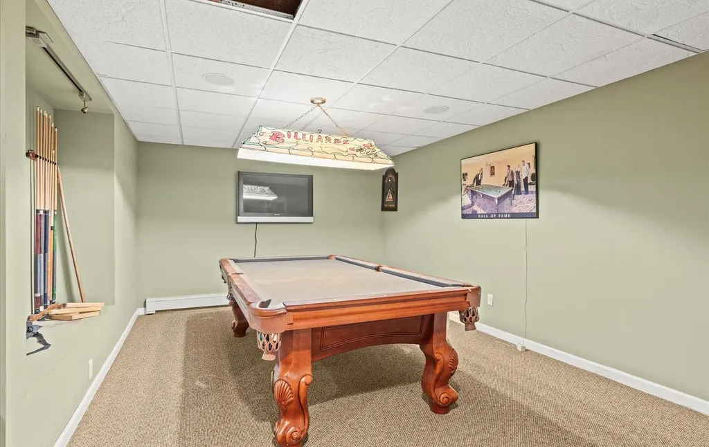 65 Annandale Road Commack NY 11725