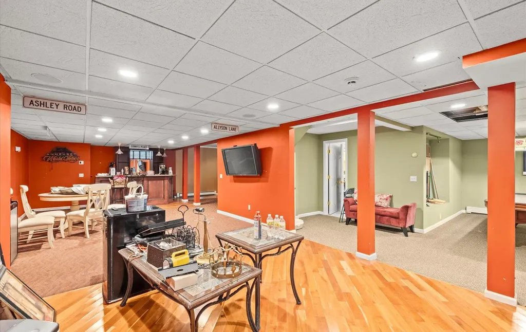 65 Annandale Road Commack NY 11725