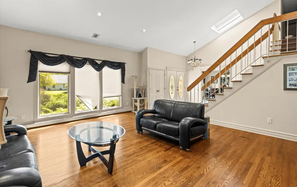 65 Annandale Road Commack NY 11725