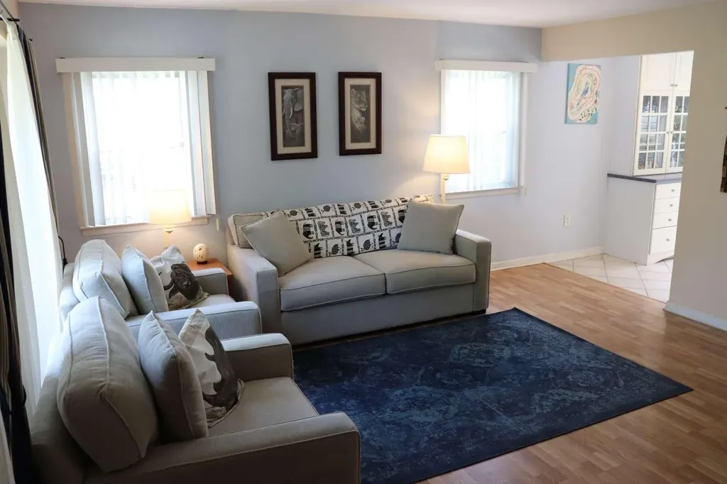 35 Morris Drive New Hyde Park NY 11040