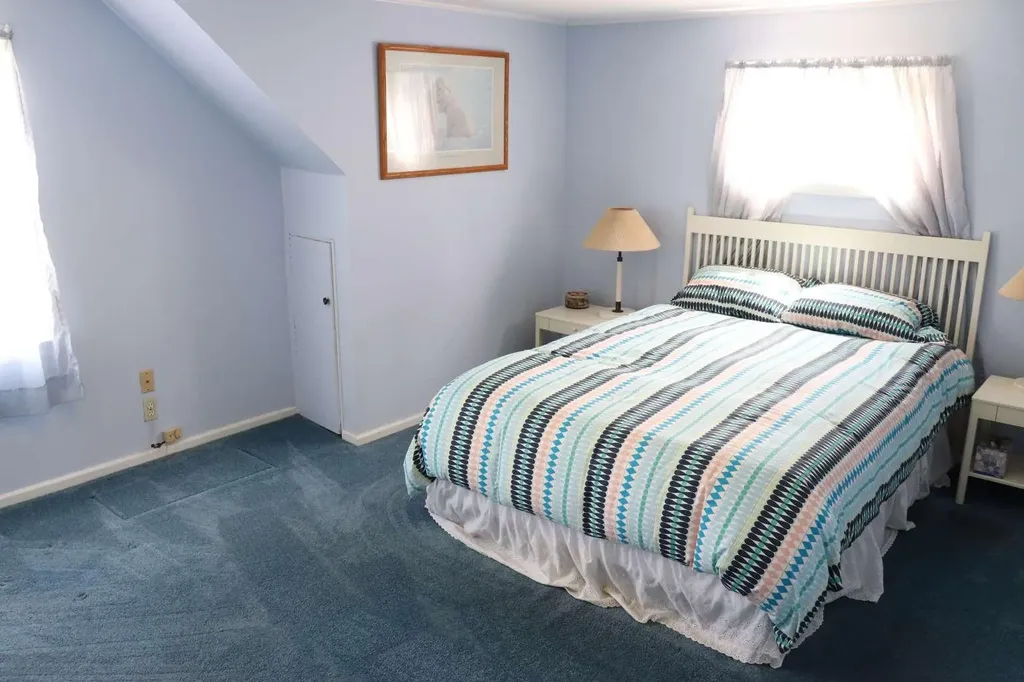 35 Morris Drive New Hyde Park NY 11040